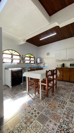 Imagem Sobrado com 5 Quartos à Venda, 200 m² em Canto Do Forte - Praia Grande Imagem Sobrado com 5 Quartos à Venda, 200 m² em Canto Do Forte - Praia Grande