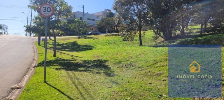 Imagem Terreno em Condomínio à Venda, 916 m² em Jardim Do Golf I - Jandira Imagem Terreno em Condomínio à Venda, 916 m² em Jardim Do Golf I - Jandira
