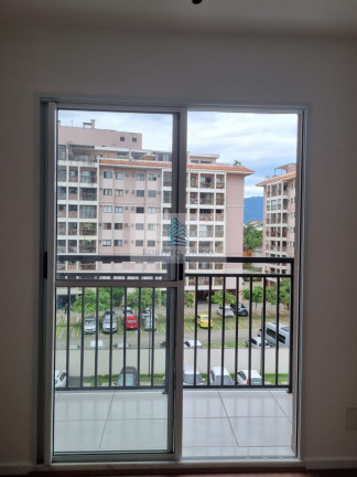 Imagem Imóvel com 2 Quartos à Venda, 48 m² em Taquara - Rio De Janeiro Imagem Imóvel com 2 Quartos à Venda, 48 m² em Taquara - Rio De Janeiro