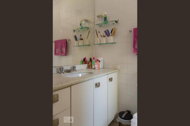 Imagem Apartamento com 2 Quartos à Venda, 56 m²