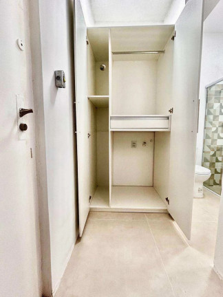 Imagem Apartamento com 1 Quarto à Venda, 29 m² Imagem Apartamento com 1 Quarto à Venda, 29 m²