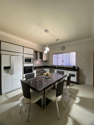 Imagem Casa com 3 Quartos à Venda, 175 m² em Jardim Tóquio - Maringá Imagem Casa com 3 Quartos à Venda, 175 m² em Jardim Tóquio - Maringá