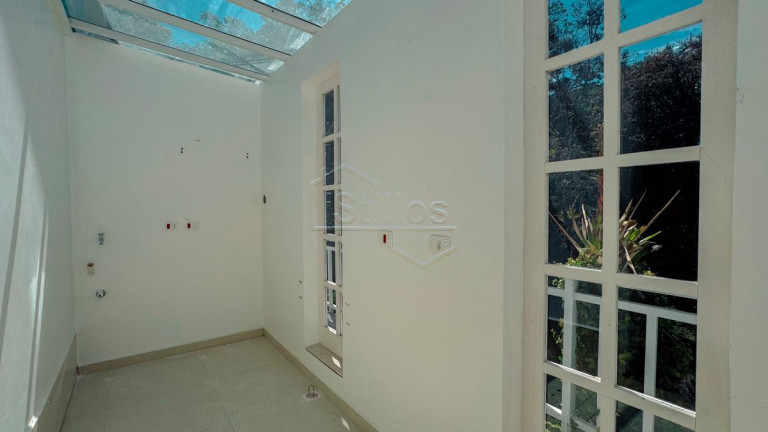 Imagem Casa de Condomínio com 5 Quartos à Venda, 203 m² em Campos Do Jordão Imagem Casa de Condomínio com 5 Quartos à Venda, 203 m² em Campos Do Jordão