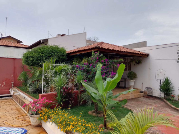 Imagem Casa com 5 Quartos à Venda, 720 m² em Cidade Jardim - Pirassununga Imagem Casa com 5 Quartos à Venda, 720 m² em Cidade Jardim - Pirassununga
