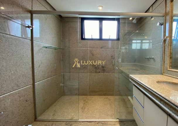 Imagem Imóvel com 4 Quartos à Venda, 161 m² em Belvedere - Belo Horizonte Imagem Imóvel com 4 Quartos à Venda, 161 m² em Belvedere - Belo Horizonte
