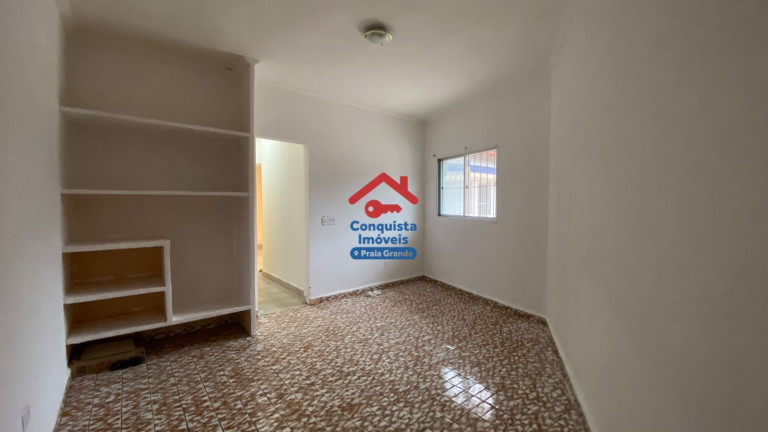 Imagem Casa de Condomínio com 3 Quartos à Venda,  em Guilhermina - Praia Grande