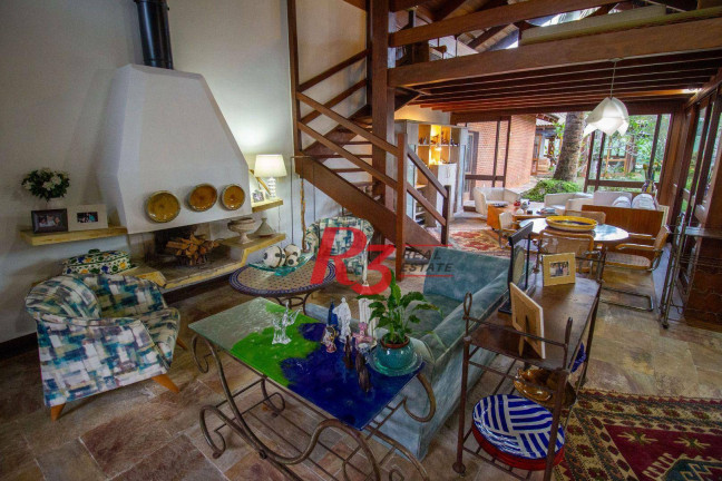 Imagem Casa com 5 Quartos à Venda, 700 m² em Acapulco - Guarujá Imagem Casa com 5 Quartos à Venda, 700 m² em Acapulco - Guarujá