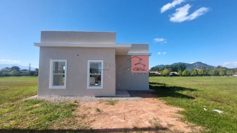 Imagem Casa com 2 Quartos à Venda, 63 m² em Papucaia - Cachoeiras De Macacu