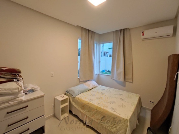 Imagem Casa com 3 Quartos à Venda, 411 m² em Aruana - Aracaju Imagem Casa com 3 Quartos à Venda, 411 m² em Aruana - Aracaju