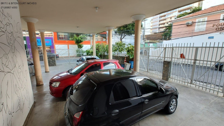 Imagem Imóvel com 3 Quartos à Venda, 110 m² em Barra - Salvador Imagem Imóvel com 3 Quartos à Venda, 110 m² em Barra - Salvador