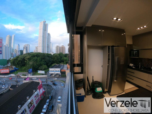Imagem Apartamento com 2 Quartos à Venda, 77 m² em Centro - Balneário Camboriú