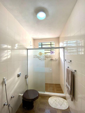 Imagem Casa com 3 Quartos à Venda, 250 m² em Várzea - Teresópolis Imagem Casa com 3 Quartos à Venda, 250 m² em Várzea - Teresópolis