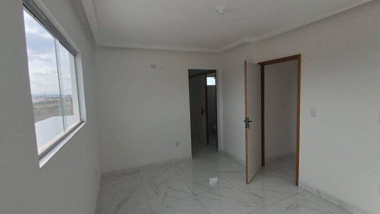 Imagem Casa com 3 Quartos à Venda, 130 m² Imagem Casa com 3 Quartos à Venda, 130 m²