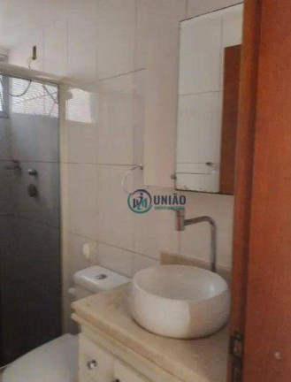 Imagem Apartamento com 2 Quartos à Venda, 70 m² em Alcântara - São Gonçalo