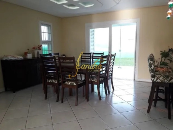 Imagem Casa com 4 Quartos à Venda, 256 m² em Centro - Xangri-la Imagem Casa com 4 Quartos à Venda, 256 m² em Centro - Xangri-la