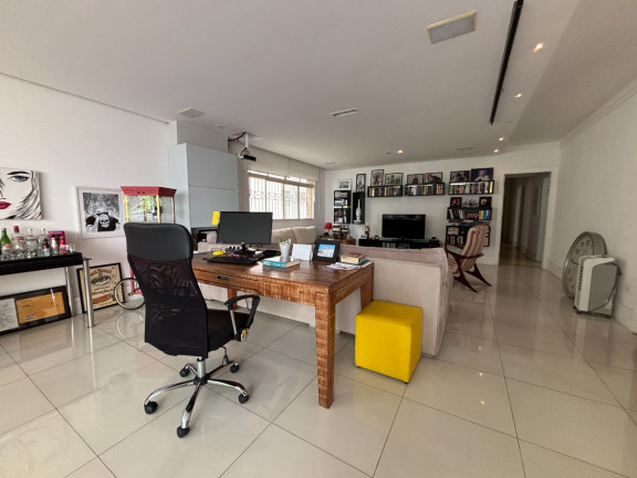 Imagem Apartamento com 4 Quartos à Venda, 233 m² em Santa Cecília - São Paulo