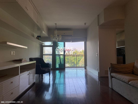 Imagem Imóvel com 2 Quartos à Venda, 84 m² em Leblon - Rio De Janeiro Imagem Imóvel com 2 Quartos à Venda, 84 m² em Leblon - Rio De Janeiro