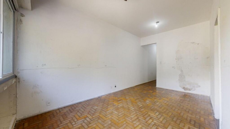 Imagem Imóvel com 3 Quartos à Venda, 97 m² em Laranjeiras - Rio De Janeiro Imagem Imóvel com 3 Quartos à Venda, 97 m² em Laranjeiras - Rio De Janeiro
