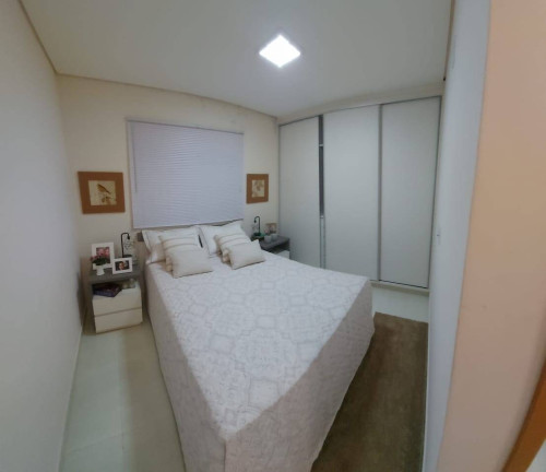 Imagem Casa com 2 Quartos à Venda,  em Fazenda São Domingos - Goiânia