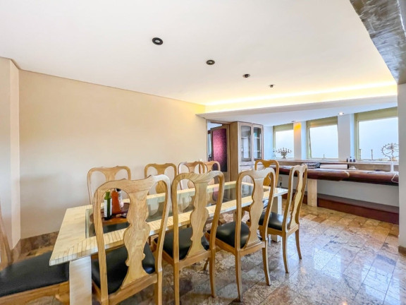 Imagem Apartamento com 3 Quartos à Venda, 240 m² em Moinhos De Vento - Porto Alegre Imagem Apartamento com 3 Quartos à Venda, 240 m² em Moinhos De Vento - Porto Alegre
