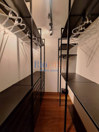 Imagem Apartamento com 4 Quartos à Venda, 200 m² em Barra Da Tijuca - Rio De Janeiro