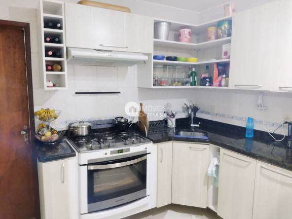 Imagem Casa com 3 Quartos à Venda, 114 m²
