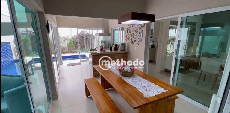 Imagem Casa com 3 Quartos à Venda, 236 m² em Swiss Park - Campinas Imagem Casa com 3 Quartos à Venda, 236 m² em Swiss Park - Campinas