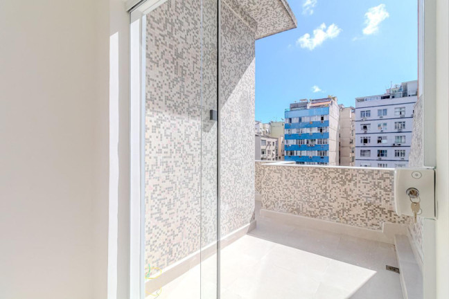 Imagem Apartamento com 3 Quartos à Venda, 135 m² em Copacabana - Rio De Janeiro