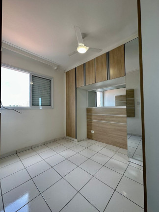Imagem Apartamento com 2 Quartos à Venda, 50 m² em Caiçara - Praia Grande