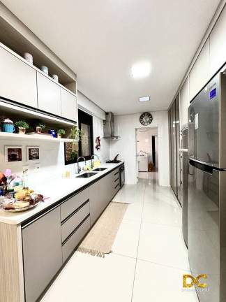 Imagem Apartamento com 4 Quartos à Venda, 275 m² em Quilombo - Cuiabá Imagem Apartamento com 4 Quartos à Venda, 275 m² em Quilombo - Cuiabá