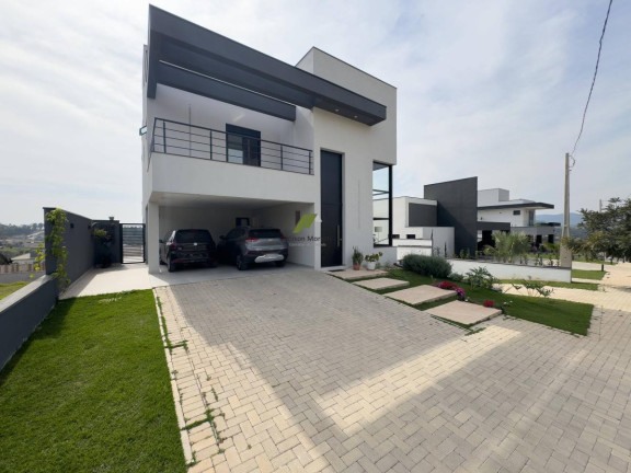 Imagem Casa de Condomínio com 3 Quartos à Venda, 328 m²
