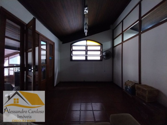Imagem Casa com 5 Quartos à Venda, 145 m² em Charitas - Niterói Imagem Casa com 5 Quartos à Venda, 145 m² em Charitas - Niterói
