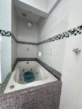 Imagem Imóvel com 3 Quartos à Venda, 100 m² em Santa Lúcia - Vitória
