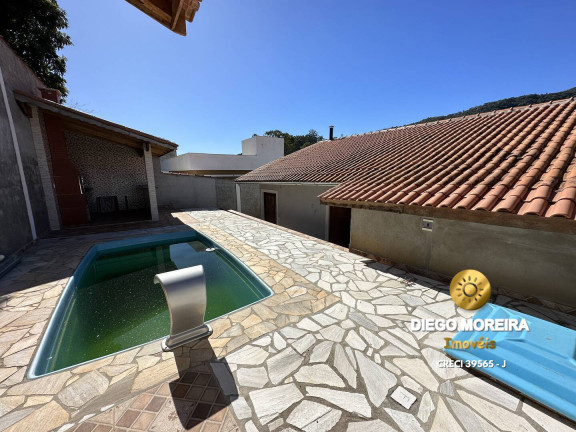 Imagem Casa com 3 Quartos à Venda, 290 m² em Terra Preta - Mairiporã Imagem Casa com 3 Quartos à Venda, 290 m² em Terra Preta - Mairiporã