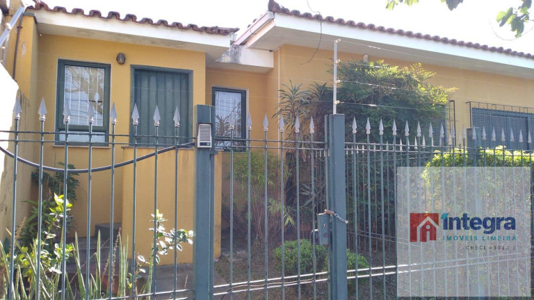 Imagem Casa com 4 Quartos à Venda, 400 m² em Vila Cristóvam - Limeira Imagem Casa com 4 Quartos à Venda, 400 m² em Vila Cristóvam - Limeira
