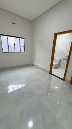 Imagem Casa com 3 Quartos à Venda, 182 m² em Cristo Rei - Várzea Grande