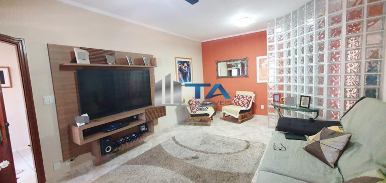 Imagem Casa com 4 Quartos à Venda, 220 m² em Jardim Aurélia - Campinas Imagem Casa com 4 Quartos à Venda, 220 m² em Jardim Aurélia - Campinas