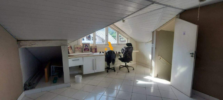 Imagem Casa de Condomínio com 5 Quartos à Venda, 130 m² em Vargem Pequena - Rio De Janeiro