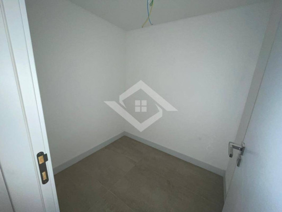 Imagem Apartamento com 3 Quartos à Venda, 164 m² em Lagoa - Rio De Janeiro Imagem Apartamento com 3 Quartos à Venda, 164 m² em Lagoa - Rio De Janeiro