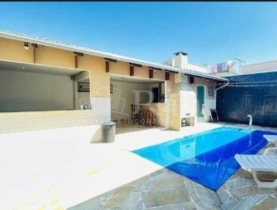 Imagem Casa com 3 Quartos à Venda, 160 m² em Cordeiros - Itajaí Imagem Casa com 3 Quartos à Venda, 160 m² em Cordeiros - Itajaí