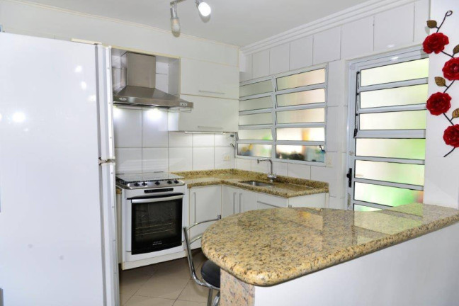Imagem Casa com 3 Quartos à Venda, 120 m² em Vila Bertioga - São Paulo Imagem Casa com 3 Quartos à Venda, 120 m² em Vila Bertioga - São Paulo