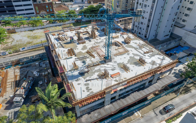 Imagem Apartamento com 4 Quartos à Venda, 142 m² em Centro - Balneário Camboriú Imagem Apartamento com 4 Quartos à Venda, 142 m² em Centro - Balneário Camboriú