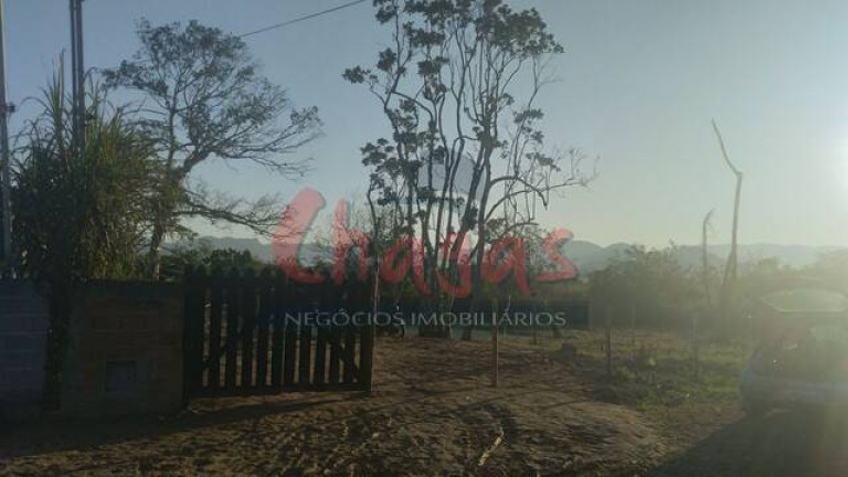 Imagem Terreno à Venda, 240 m² em Praia Das Palmeiras - Caraguatatuba Imagem Terreno à Venda, 240 m² em Praia Das Palmeiras - Caraguatatuba