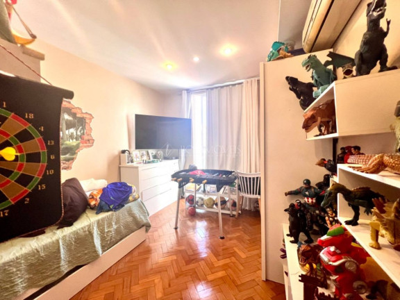 Imagem Apartamento com 3 Quartos à Venda, 211 m² em Copacabana - Rio De Janeiro