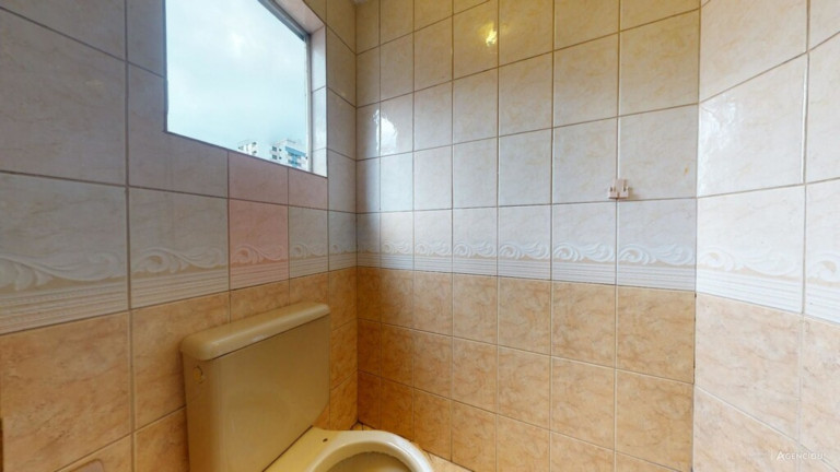Imagem Imóvel com 4 Quartos à Venda, 95 m² em Cidade Baixa - Porto Alegre Imagem Imóvel com 4 Quartos à Venda, 95 m² em Cidade Baixa - Porto Alegre