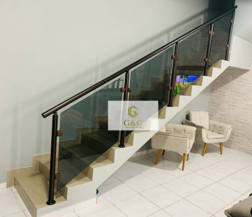 Imagem Sobrado com 3 Quartos à Venda, 219 m² em Vila Assunção - Praia Grande