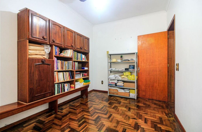 Imagem Apartamento com 3 Quartos à Venda, 80 m² em Vila Assunção - Porto Alegre Imagem Apartamento com 3 Quartos à Venda, 80 m² em Vila Assunção - Porto Alegre