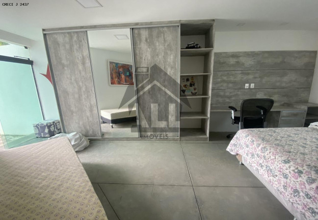 Imagem Sobrado com 5 Quartos à Venda,  em Vilas Do Atlântico - Lauro De Freitas