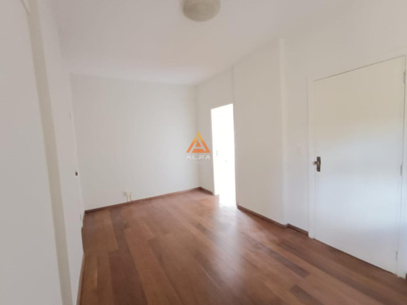 Imagem Apartamento com 3 Quartos à Venda, 203 m² Imagem Apartamento com 3 Quartos à Venda, 203 m²