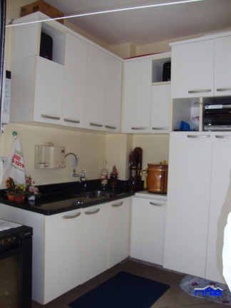 Imagem Apartamento com 3 Quartos à Venda, 208 m² em Encruzilhada - Santos